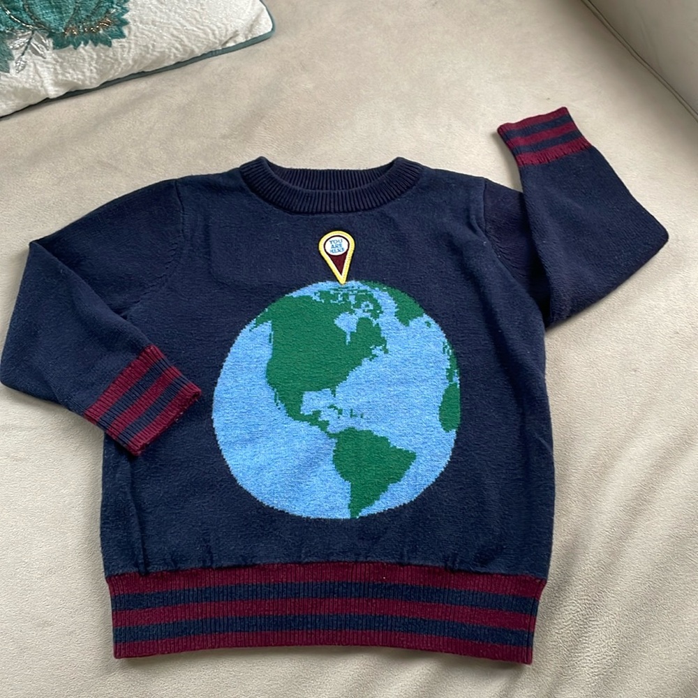 Gap World Sweater